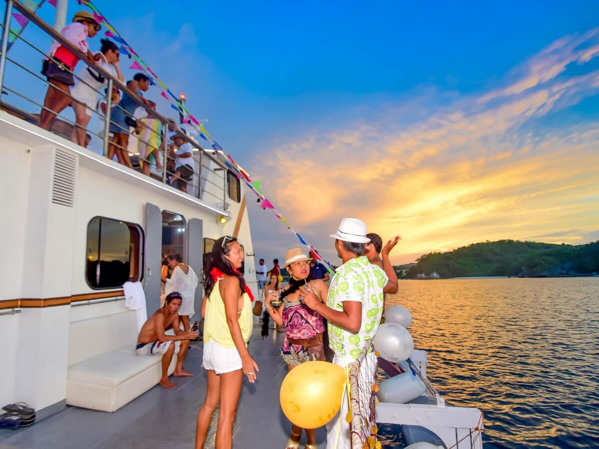 Boracay SunCruiser