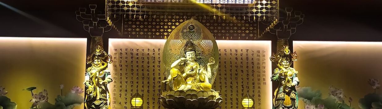 Buddha Tooth Relic Temple