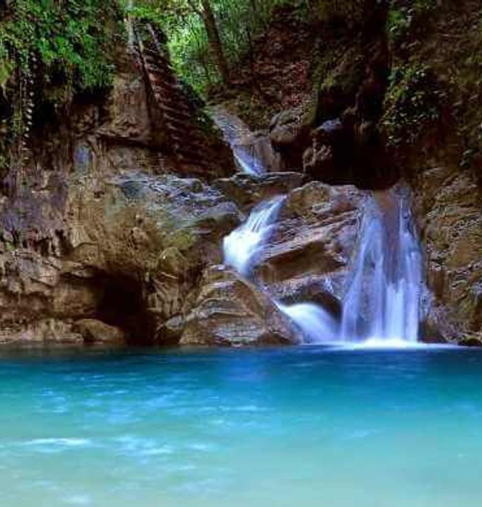 Damajaqua Cascades