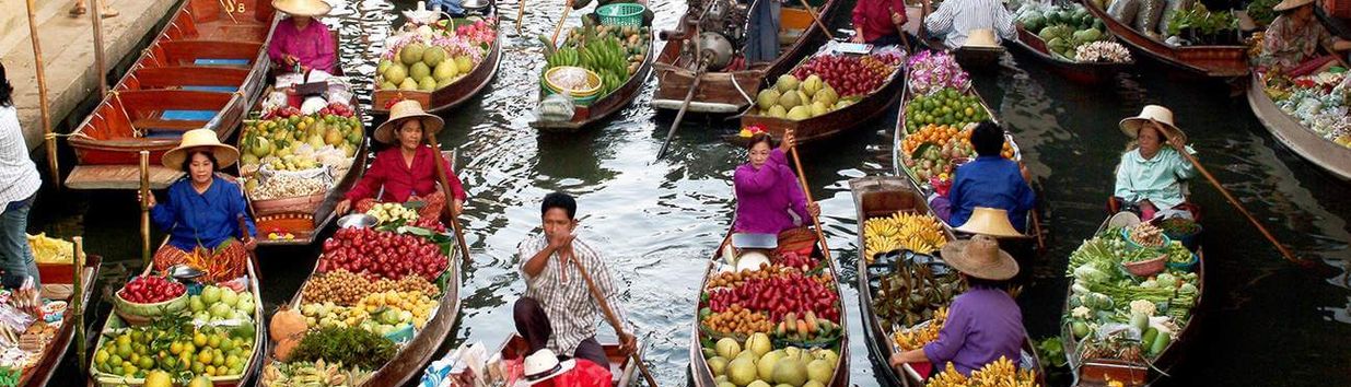 Damnoen Saduak Floating Market