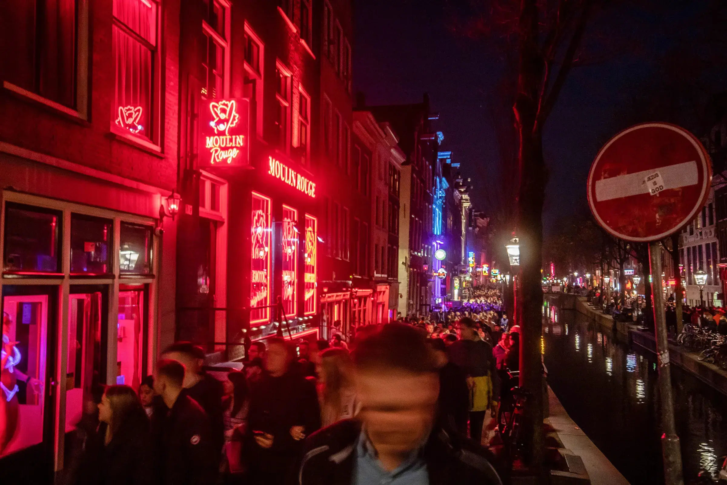 De Wallen Red Light District Amsterdam | Entrance Fee, Opening Hours & More