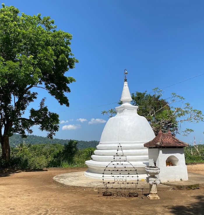 Degalldoruwa Raja Maha Viharaya