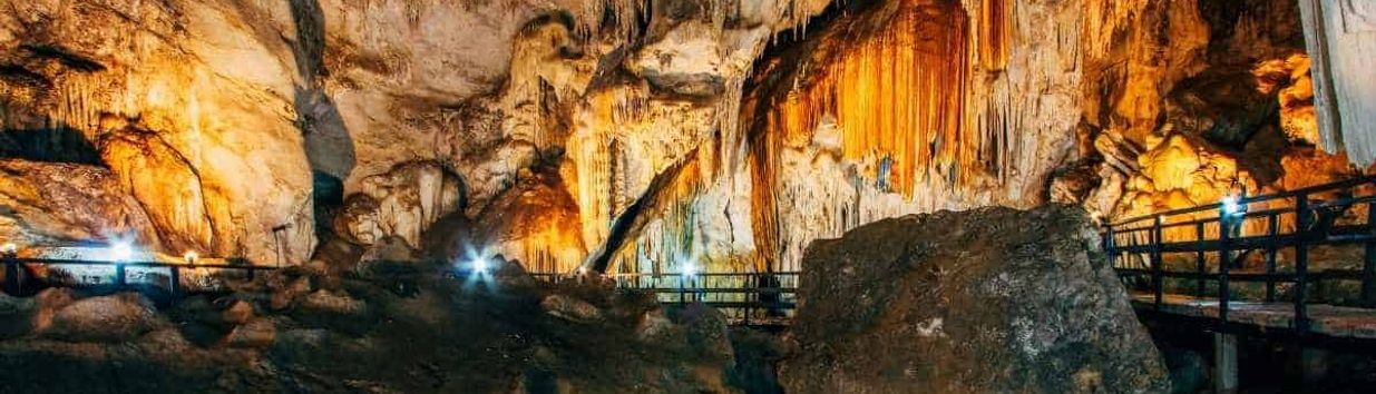Diamond Cave