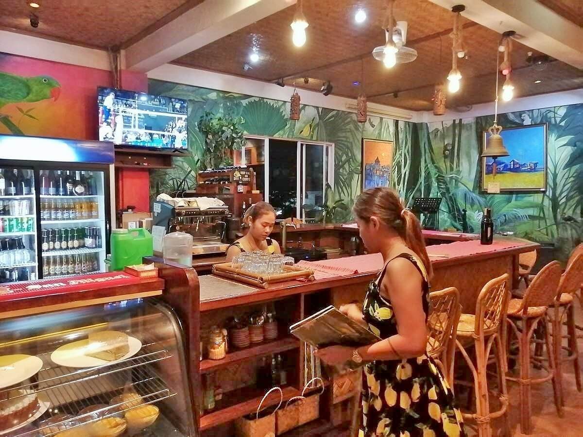 El Nido Boutique Artcafe