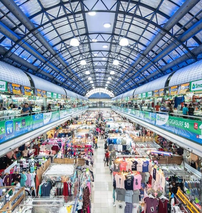 Greenhills Shopping Center