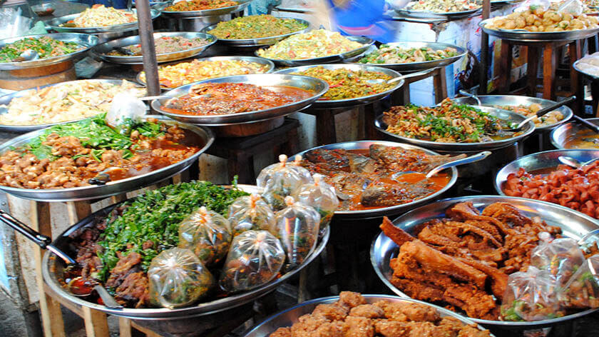 Khlong Toei Market