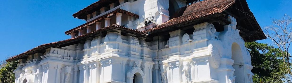 Lankatilaka Temple