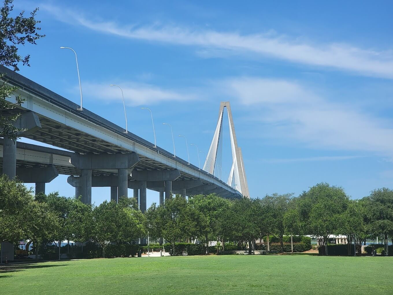 Mount Pleasant Memorial Waterfront Park Entrance Fee, Opening Hours