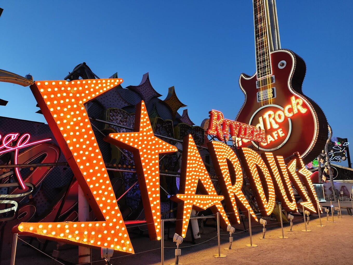 neon-museum-entrance-fee-opening-hours-more