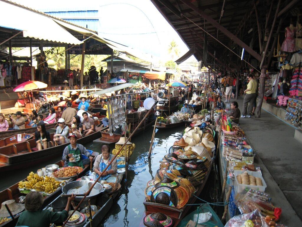 Pattaya Floating Market | Entrance Fee, Opening Hours & More