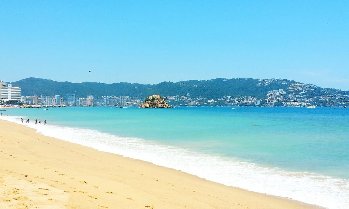 Playa Acapulco | Entrance Fee, Opening Hours & More