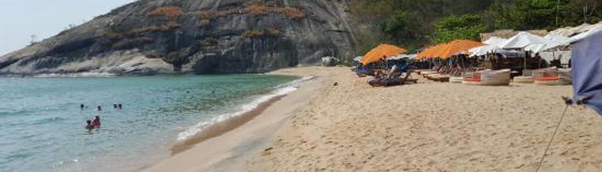 Sai Noi Beach