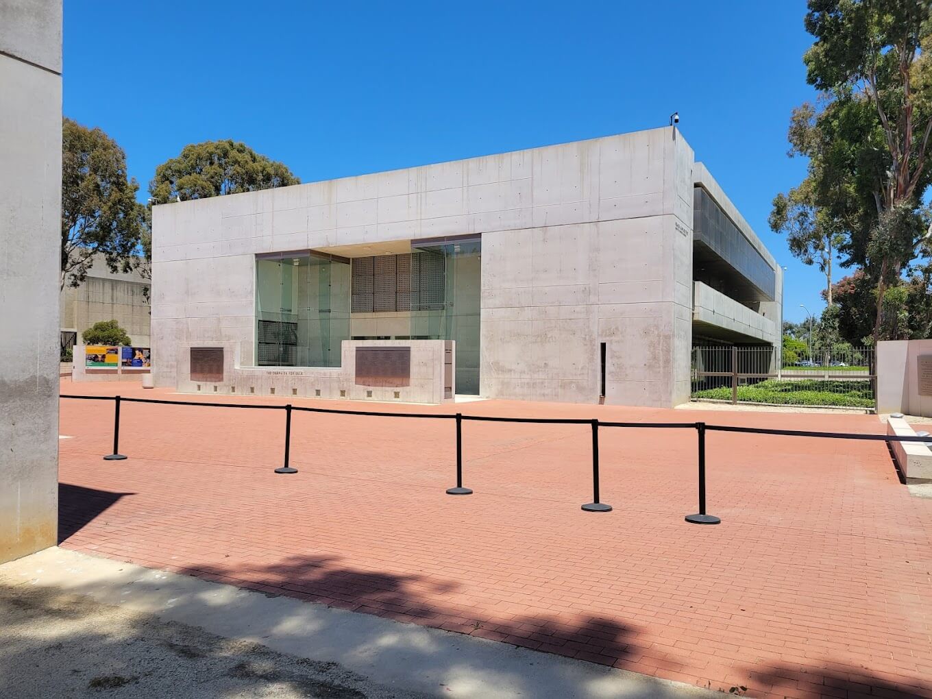 salk-institute-for-biological-studies-entrance-fee-opening-hours-more