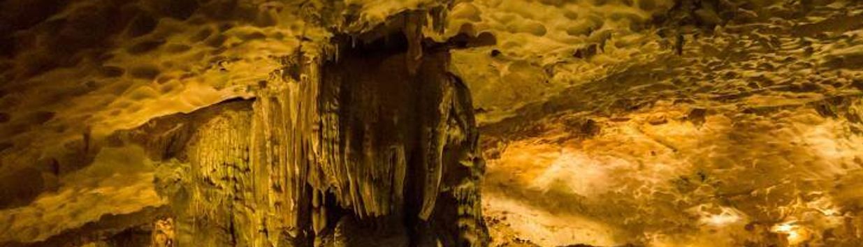 Sung Sot Cave