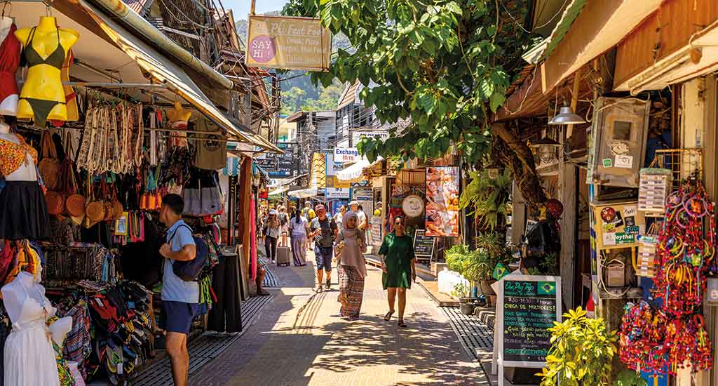 Tonsai Village
