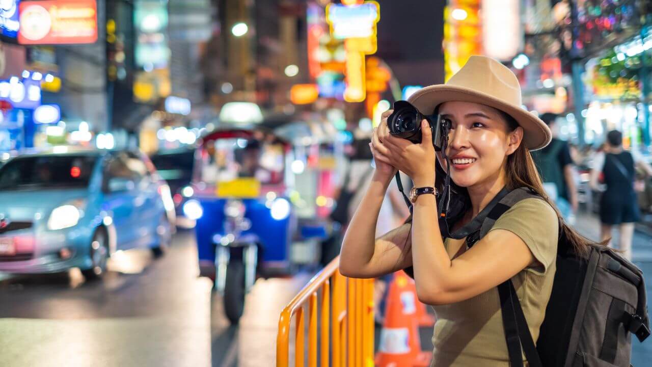 15 Awesome & Popular Neighbourhoods in Bangkok 2025