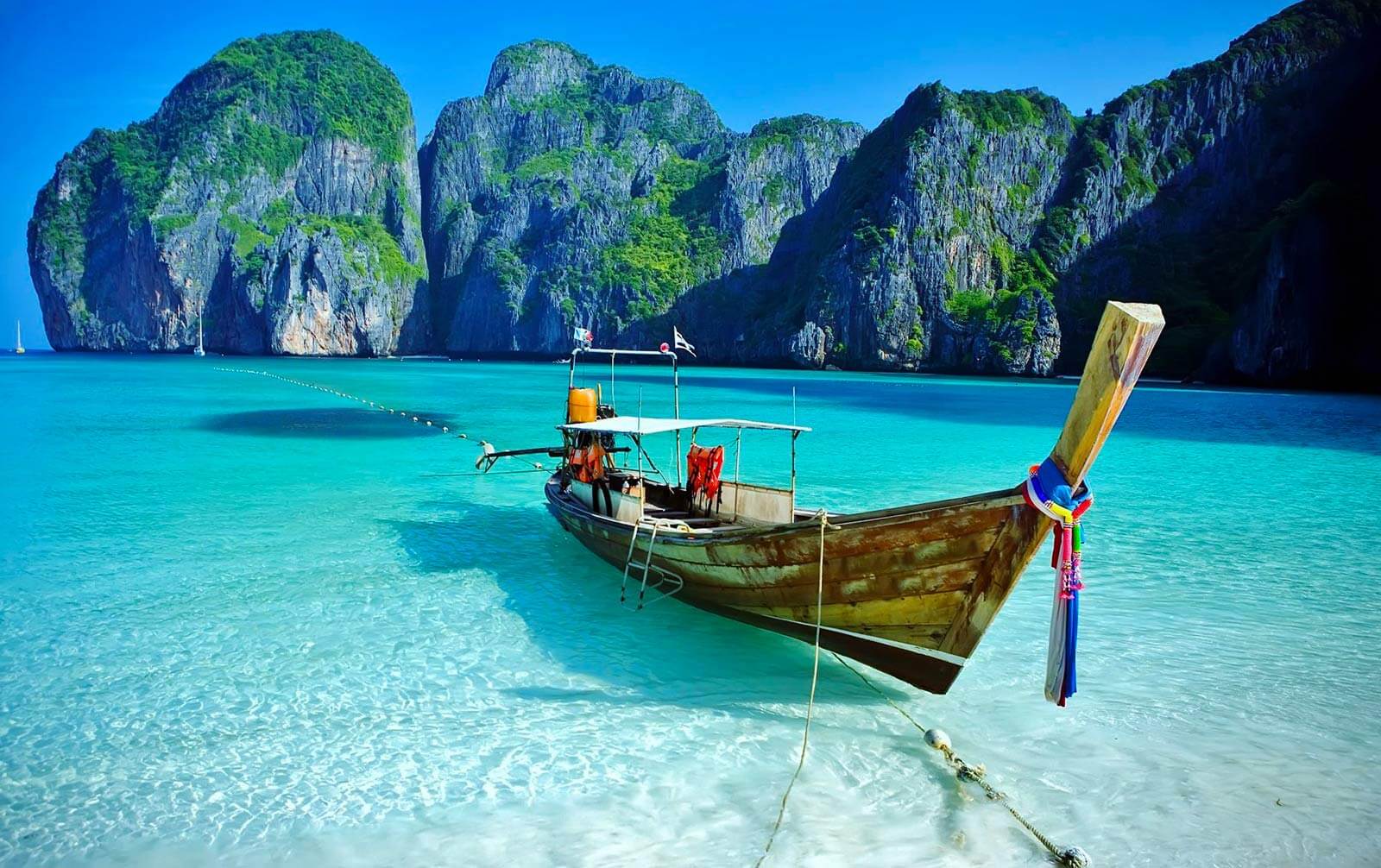 Top 5 Places To Stay In Phuket