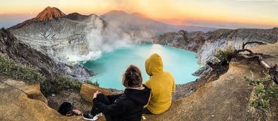 Mount Ijen Tour & Guide: Blue Fire, Routes & Safety