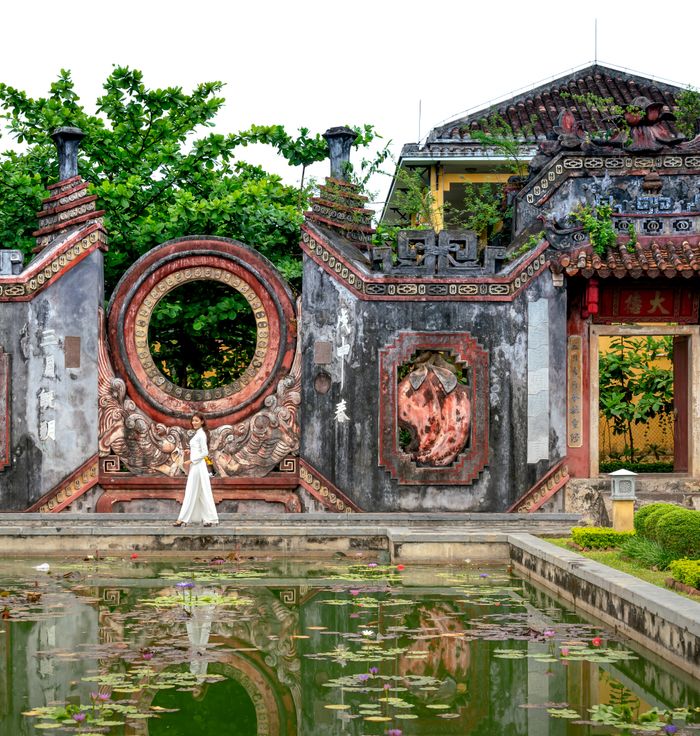 Bà Mụ Temple