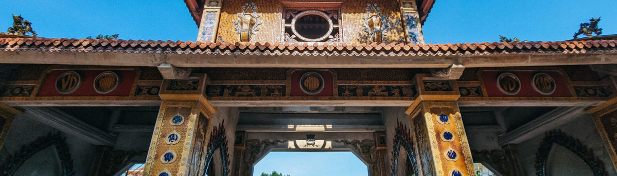 Bát Tràng Temple