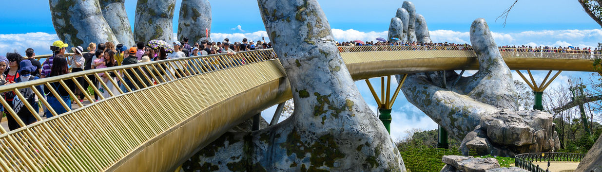 Golden Hands Bridge