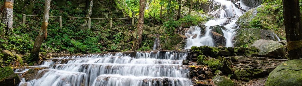 Mae Kampong Waterfall