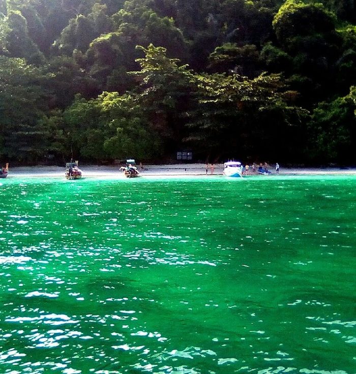 Pi Leh Bay (Pi Leh Lagoon)