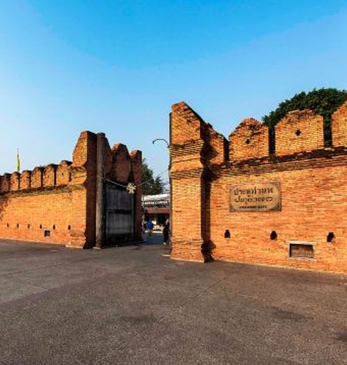 Tha Phae Gate