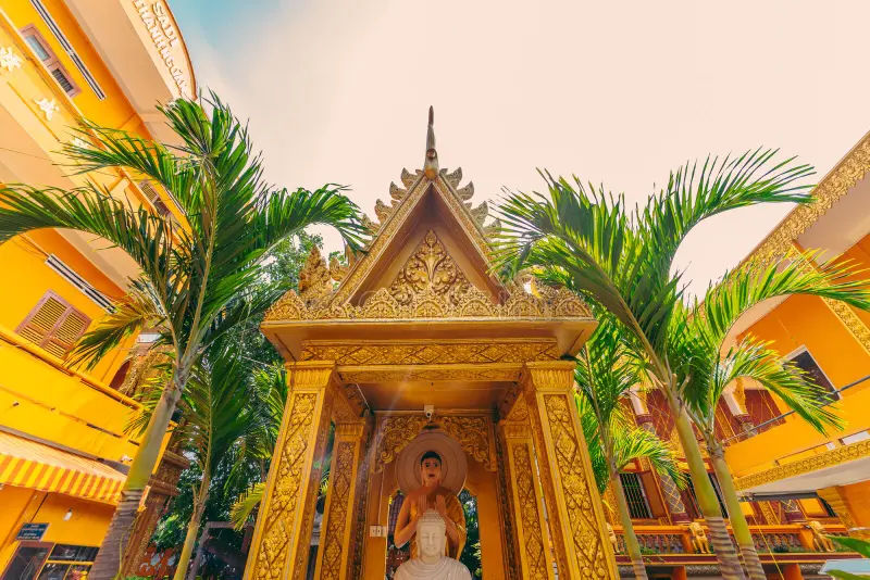 Wat Chantaransay - Khmer Buddhist Temple