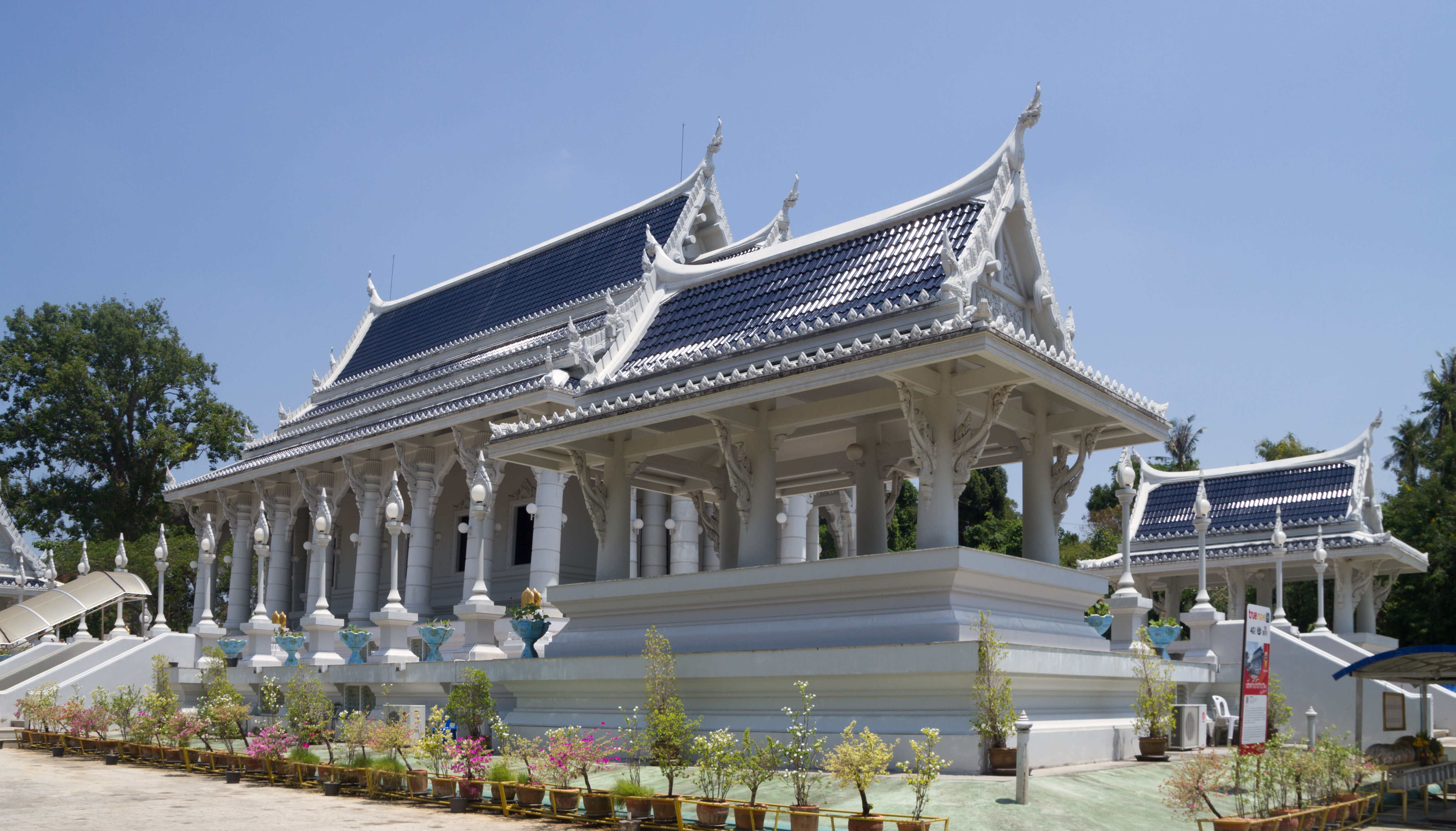 Wat Kaeo Korawaram