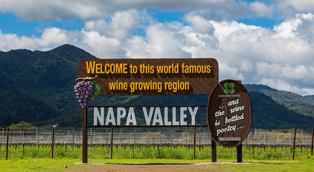 Welcome to Napa Valley Sign (north)