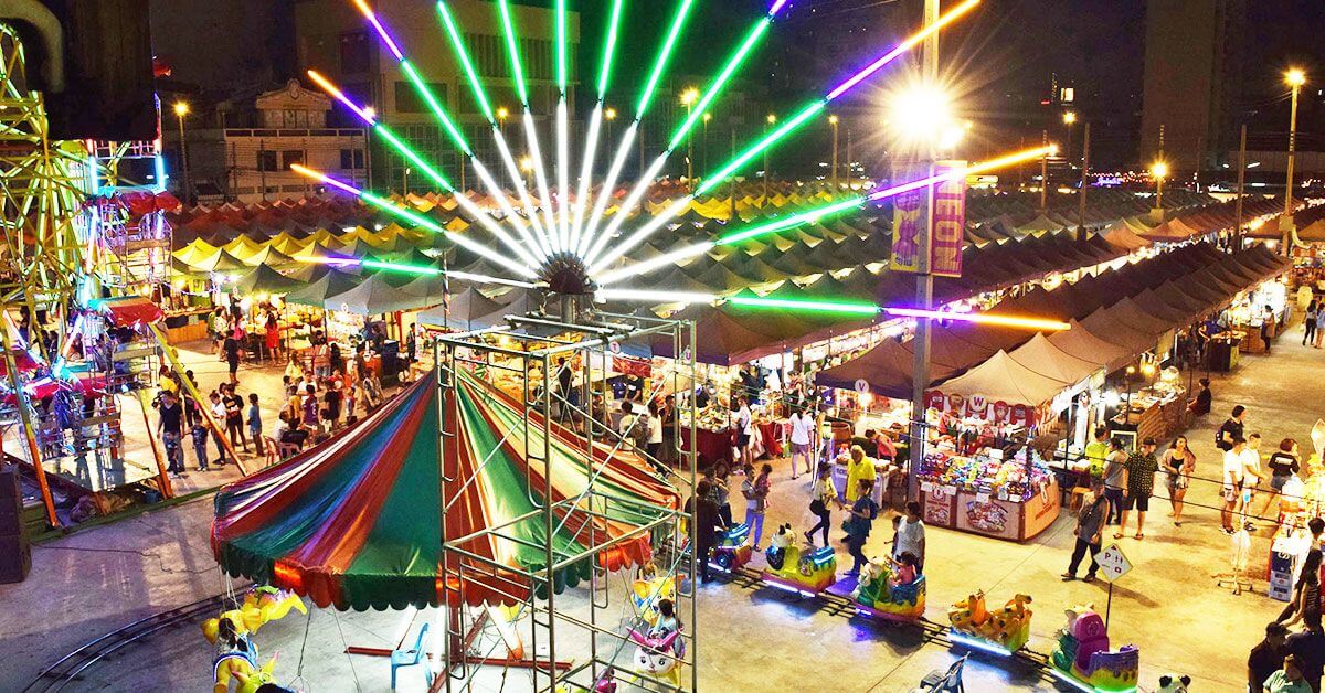 Talad Neon Night Market, Bangkok