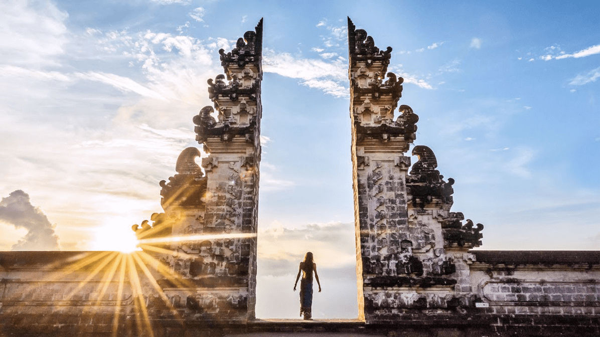 Instagram Tour at Gates of Heaven in Bali
