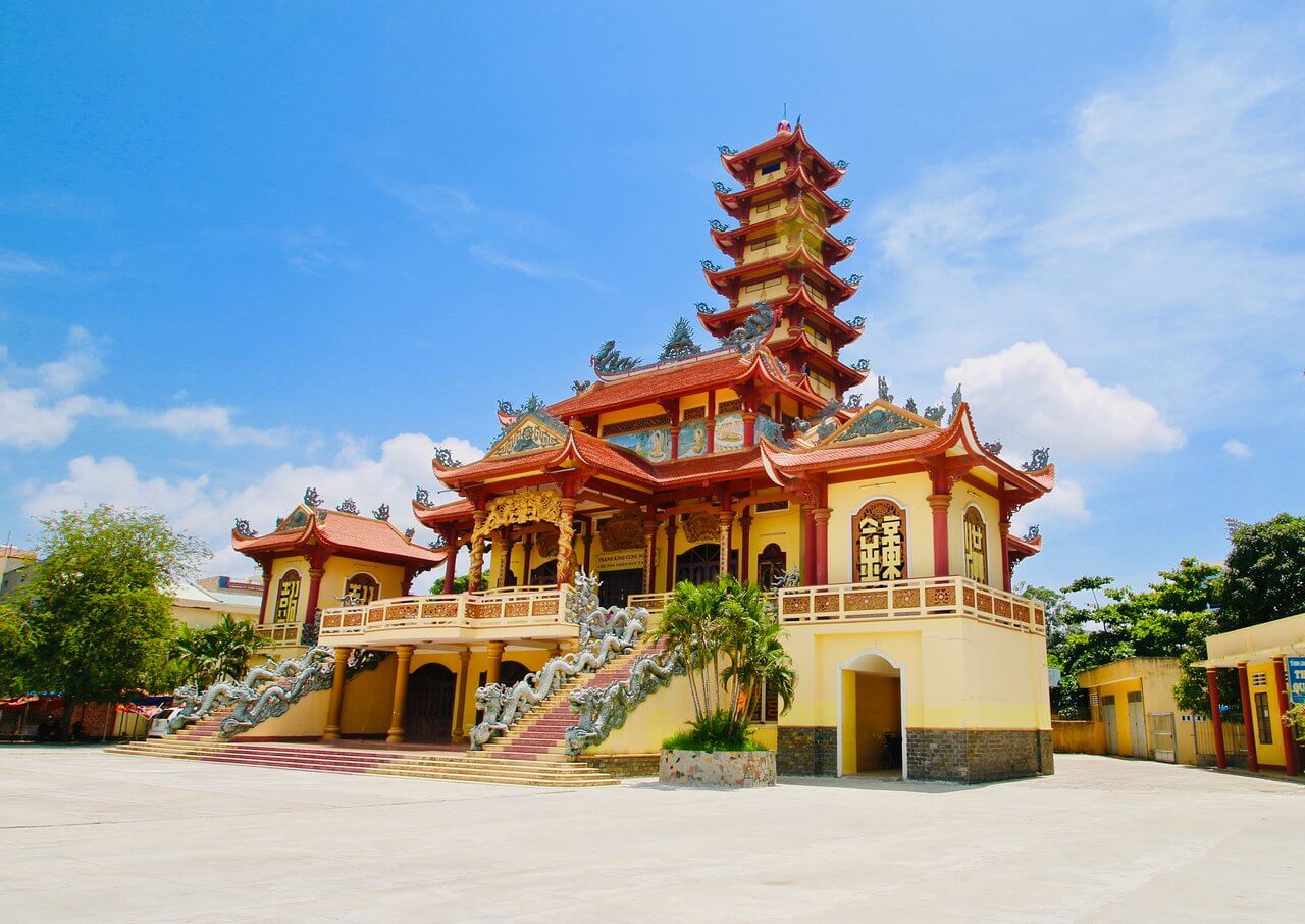 chua long khan buddhist temple quy nhon