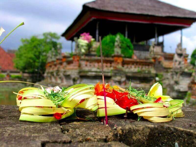 Sacred Balinese offerings workshop - Ubud