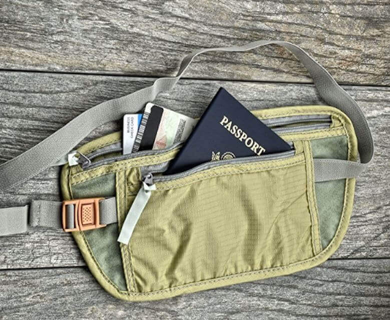 Top 10 Travel Essentials To Pack For Any Vacation