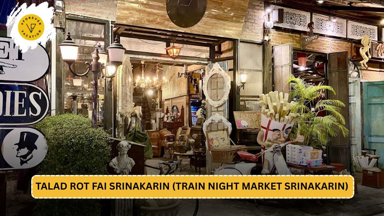 Talad Rot Fai Srinakarin (Train Night Market Srinakarin)