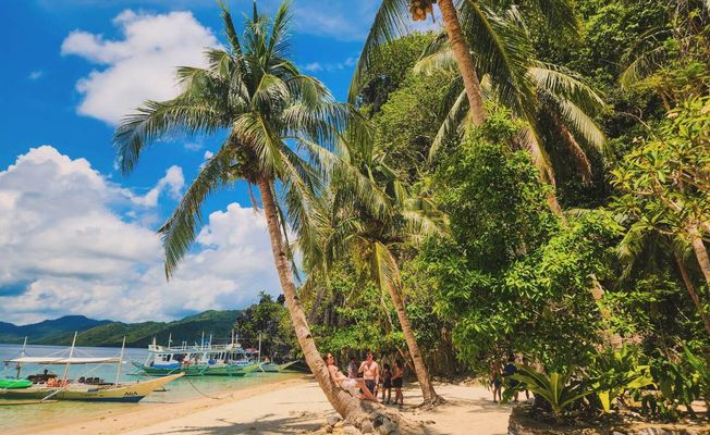 El Nido Shrine and Beach Escapade Tour - Tour C
