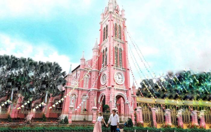 Ho Chi Minh City Instagram Tour: The Hidden Gems