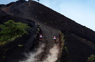 Bali Kintamani Dirt Bike Adventure Tour