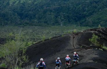 Kintamanii dirt bike