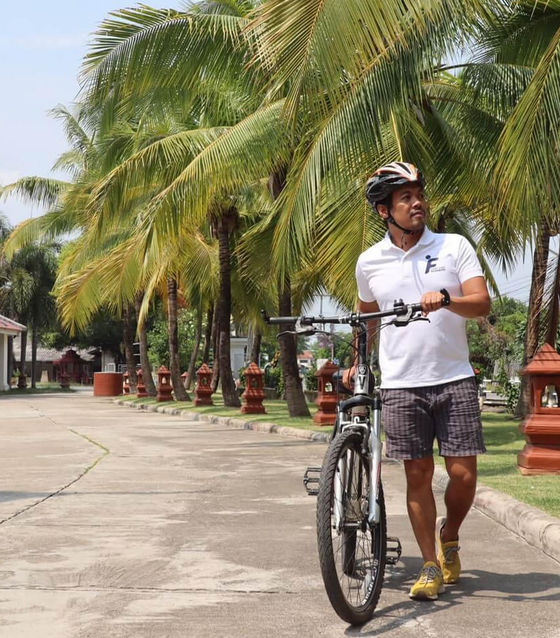 Bicycle and Thai Cooking