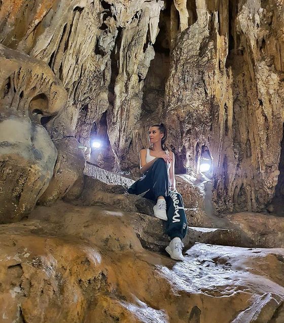 Sung Sot Caves, Ha Long Bay, Vietnam
