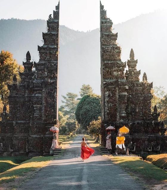 Ulun Danu Temple, Bali