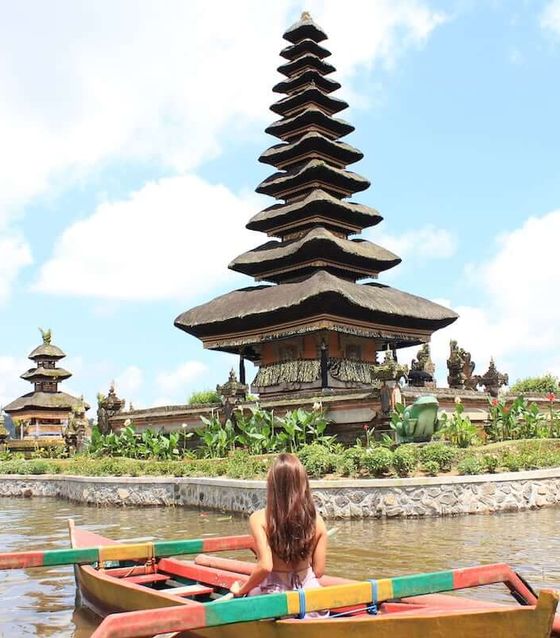 Ulun Danu Temple, Bali
