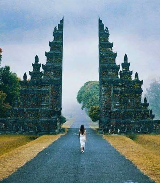 Ulun Danu Temple, Bali