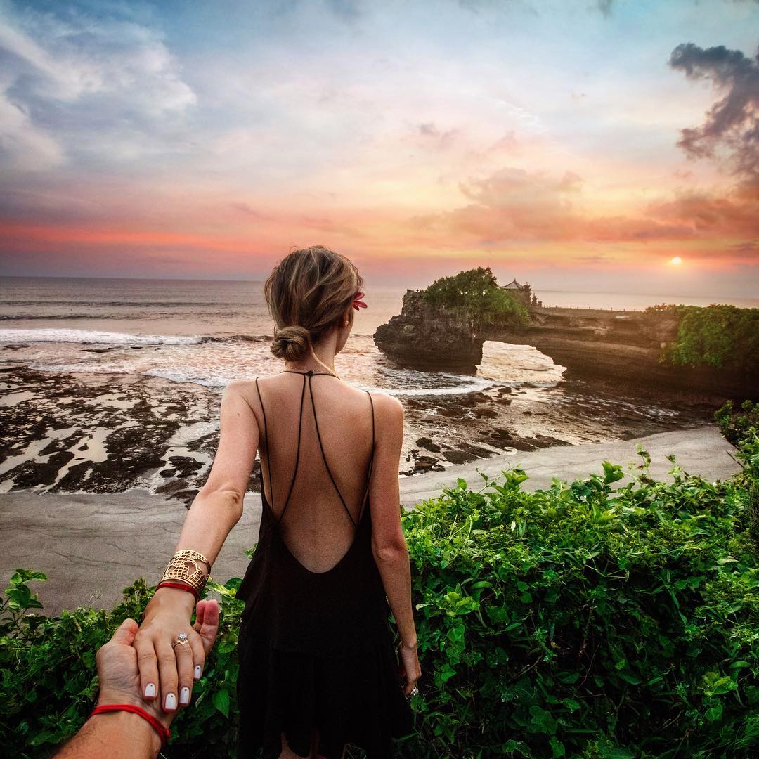 Instagram tour to Tanah Lot Temple, Bali
