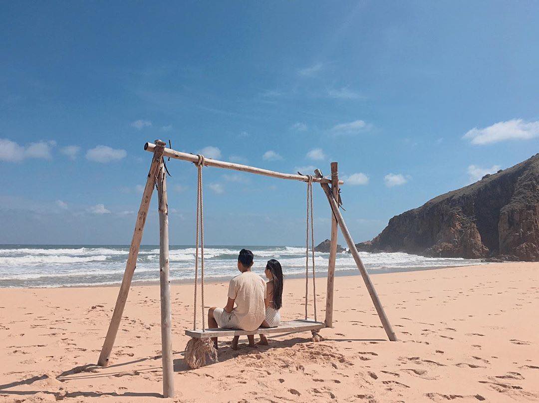 Eo Gio Beach