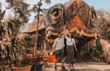 Bangkok Maeklong Railway & Floating Market Tour