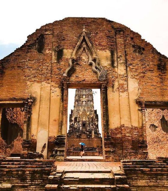 Wat Ratchaburana, Bangkok